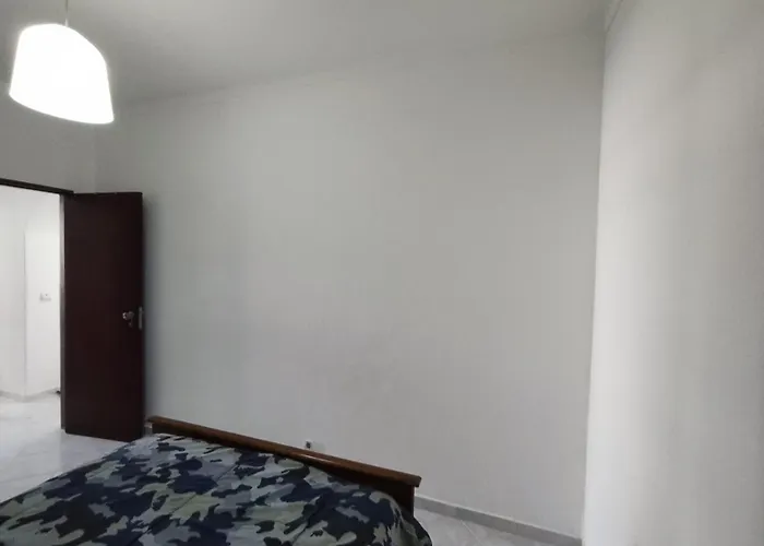 Casa Flor - T2 No Centro Da - * Albufeira